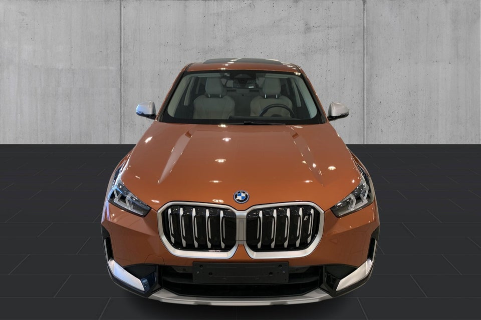 BMW iX1 xDrive30 X-Line 5d