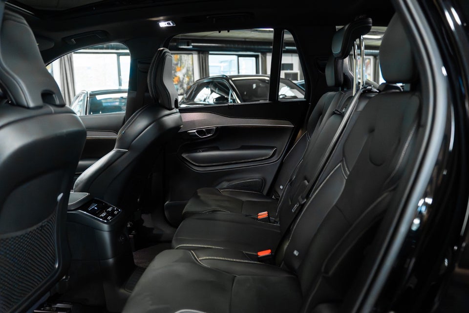 Volvo XC90 2,0 T8 ReCharge R-Design aut. AWD 7prs 5d