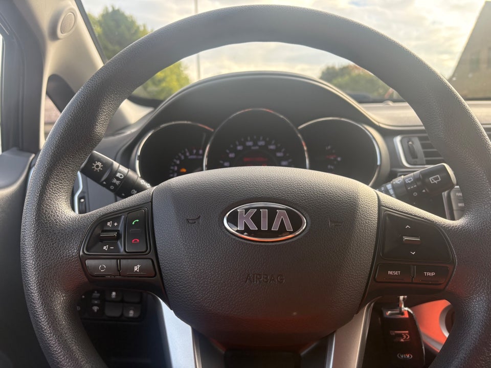 Kia Rio 1,2 CVVT Style+ 5d