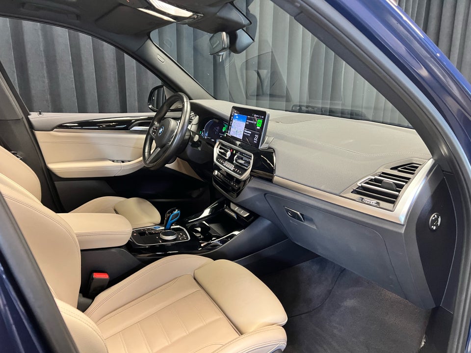 BMW iX3 Charged Plus M-Sport 5d