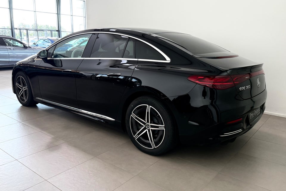 Mercedes EQE300 AMG Line 4d