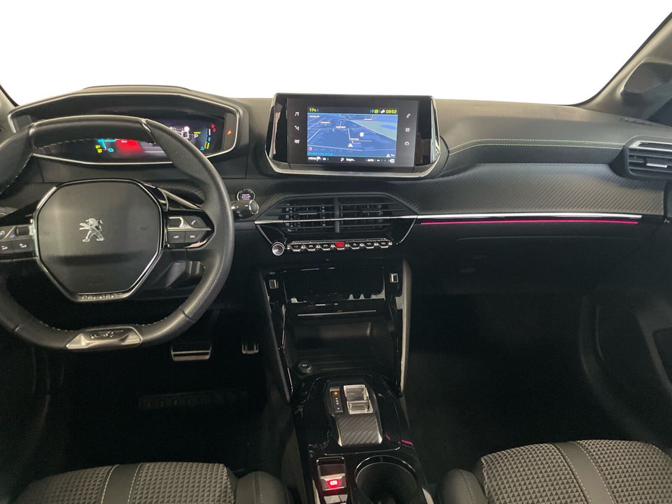 Peugeot e-208 50 GT 5d