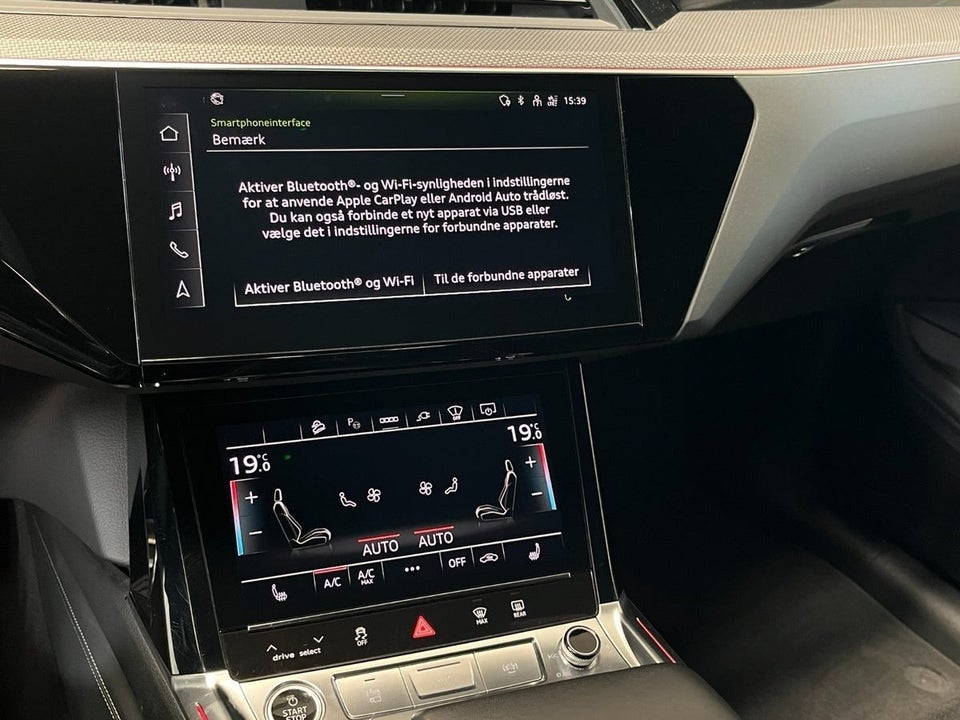 Audi Q8 e-tron 55 S-line Sportback quattro 5d