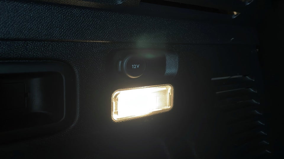 Peugeot 3008 1,6 Hybrid Allure EAT8 5d