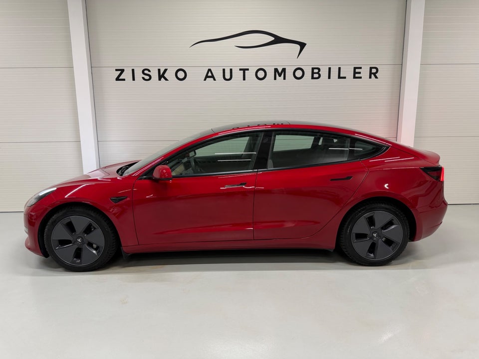 Tesla Model 3 Long Range AWD 4d
