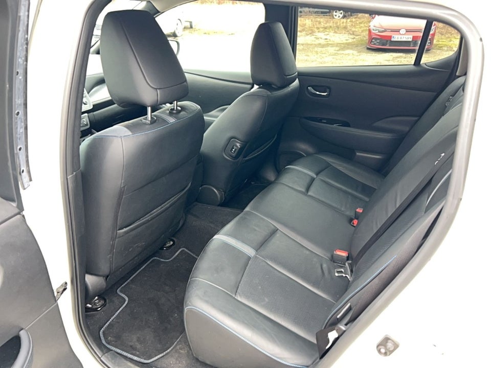 Nissan Leaf 40 Tekna 5d