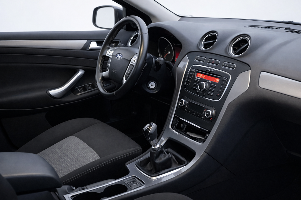 Ford Mondeo 1,6 TDCi 115 Titanium ECO 5d