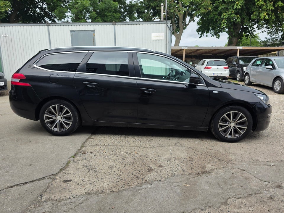 Peugeot 308 1,6 BlueHDi 120 Active SW EAT6 5d