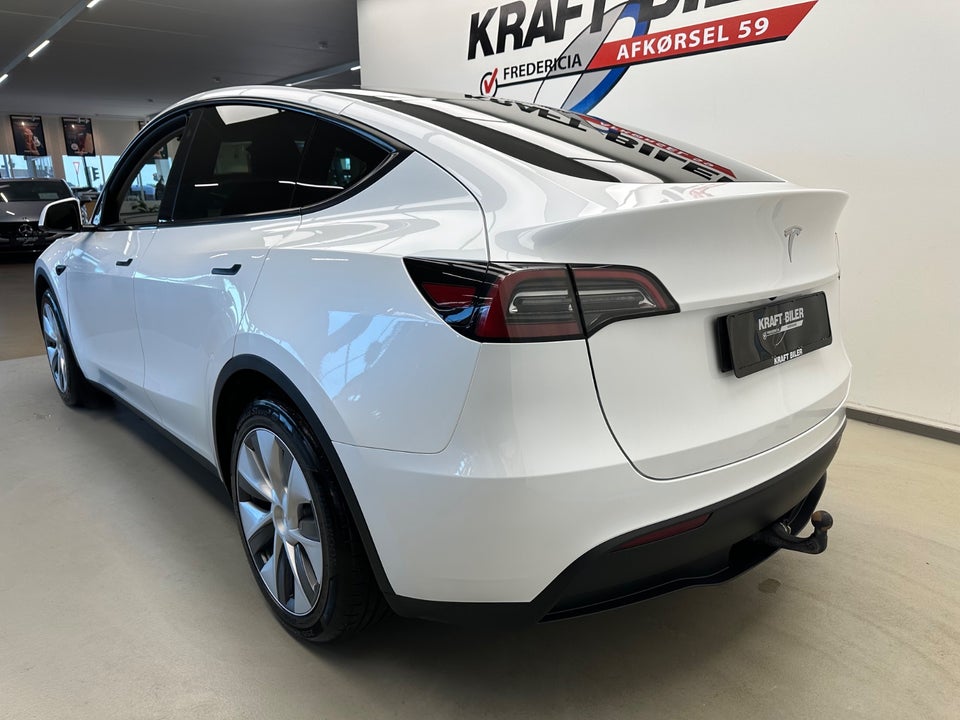 Tesla Model Y RWD 5d