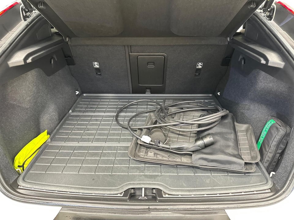 Volvo C40 ReCharge Extended Range Core 5d