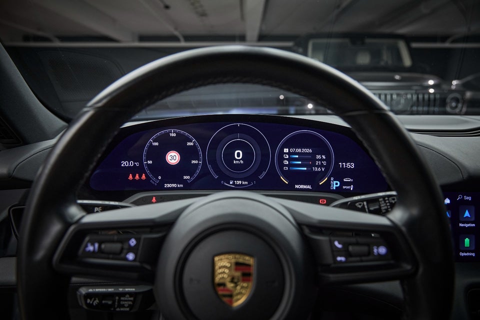 Porsche Taycan 4 Performance+ Cross Turismo 5d