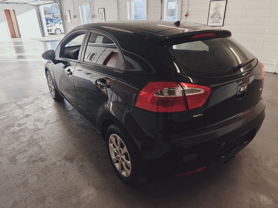 Kia Rio 1,1 CRDi 75 Active 5d