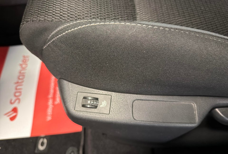 Citroën C4 1,6 BlueHDi 120 Millesime EAT6 5d