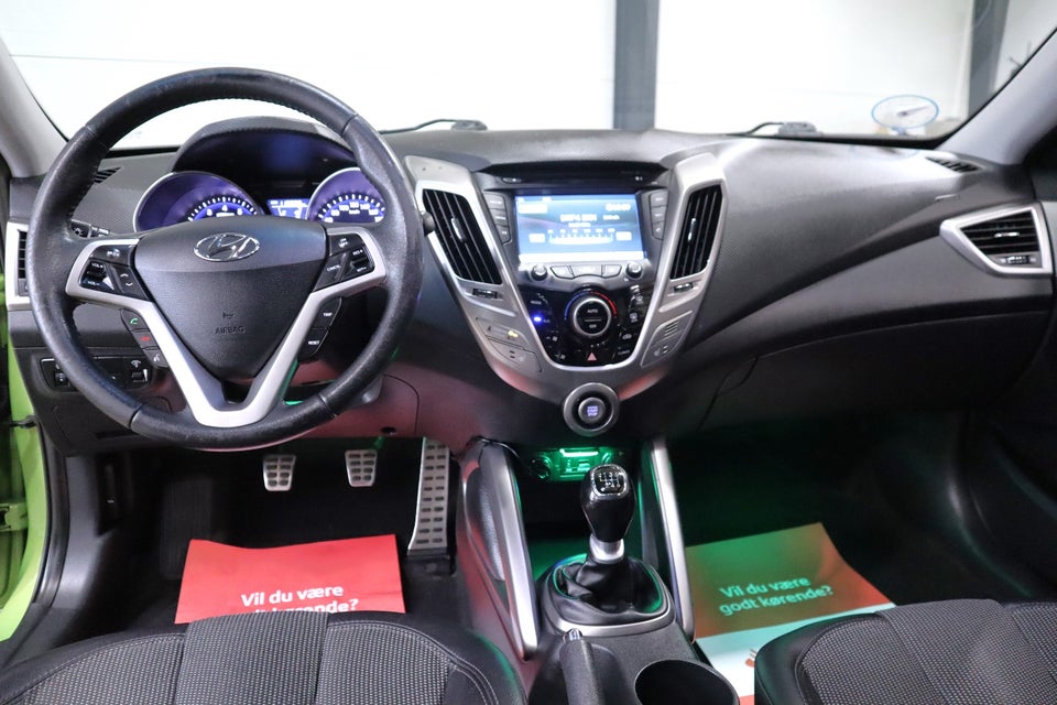 Hyundai Veloster 1,6 GDi Premium 4d