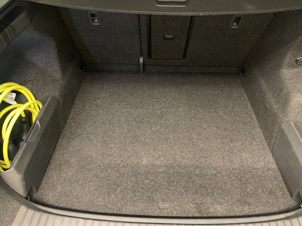 Skoda Enyaq 80 iV Plus 5d