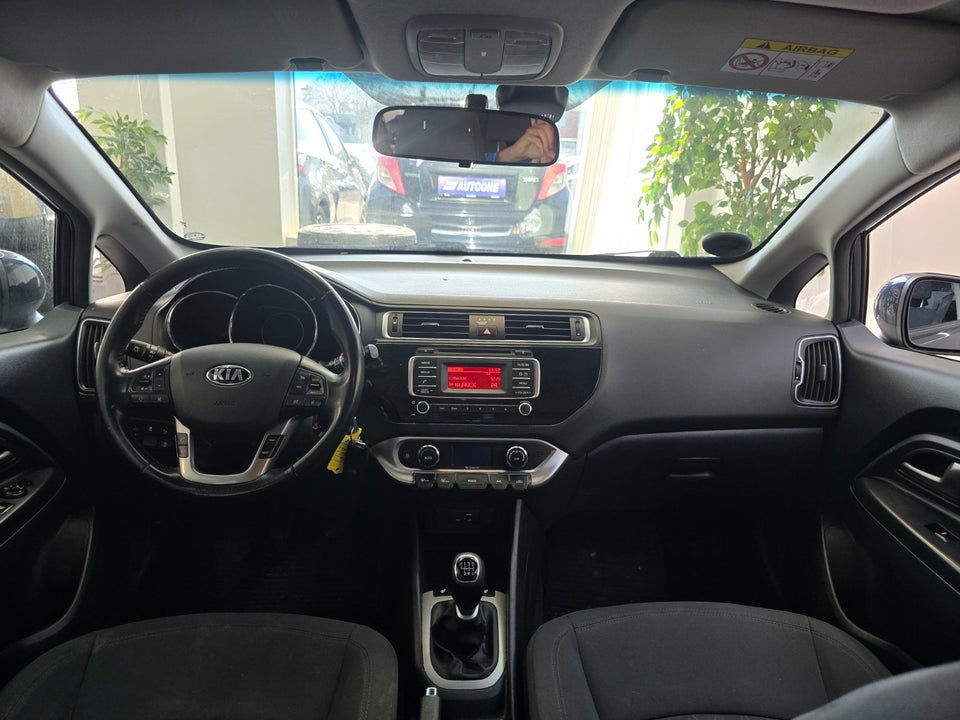 Kia Rio 1,4 CVVT Attraction 5d