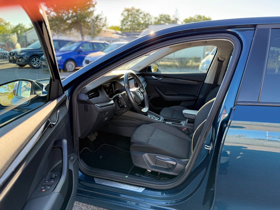 Skoda Octavia 1,4 TSi iV Plus DSG 5d