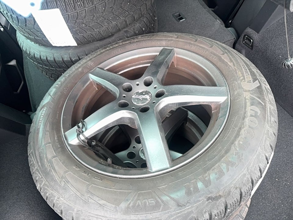 VW Tiguan 2,0 TDi 150 Comfortline + DSG 5d