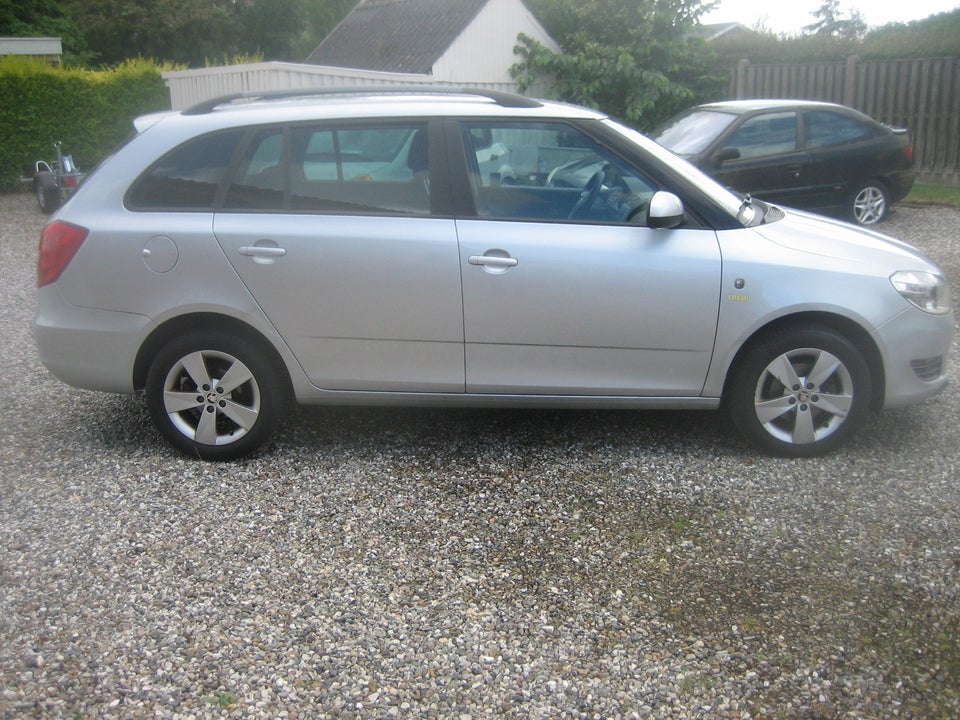 Skoda Fabia 1,2 TSi 86 Fresh Combi 5d