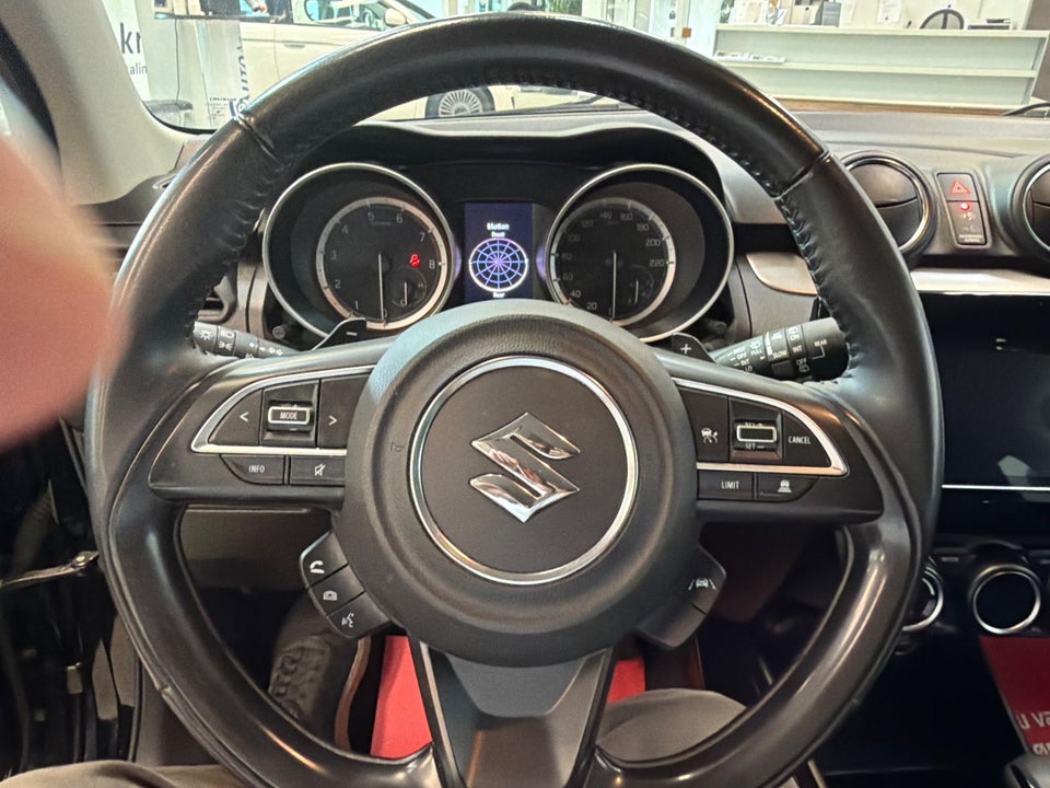 Suzuki Swift 1,2 mHybrid Exclusive CVT 5d