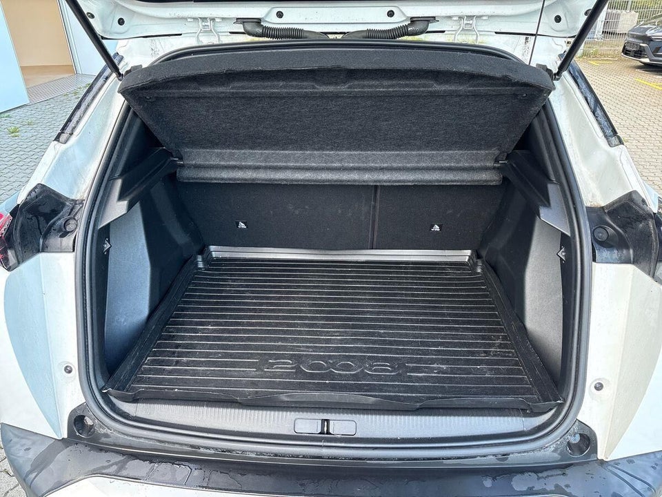 Peugeot 2008 1,2 PureTech 130 Allure Pack EAT8 5d