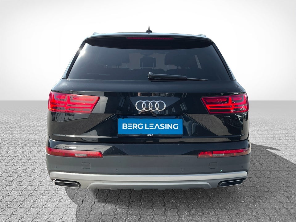 Audi Q7 50 TDi S-line quattro Tiptr. 5d