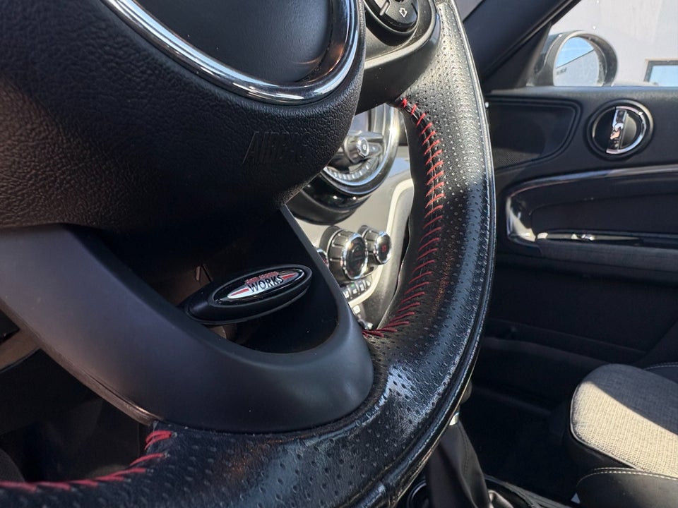 MINI Countryman Cooper SE 1,5 Essential aut. ALL4 5d