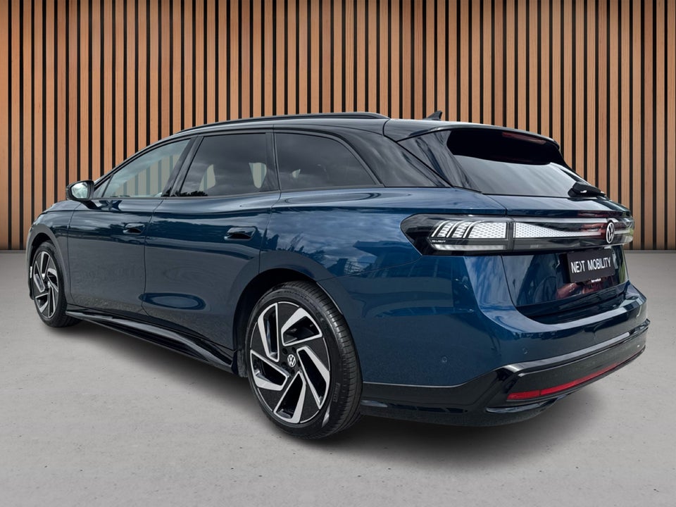 VW ID.7 77 Style Tourer 5d