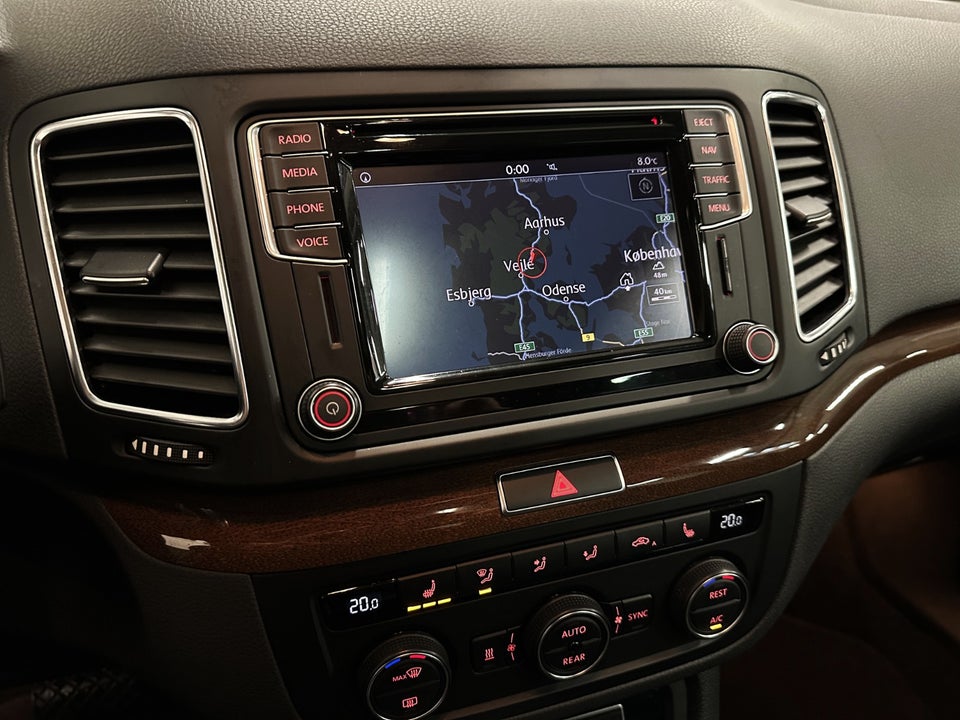 VW Sharan 2,0 TDi 184 Highlline DSG 7prs 5d