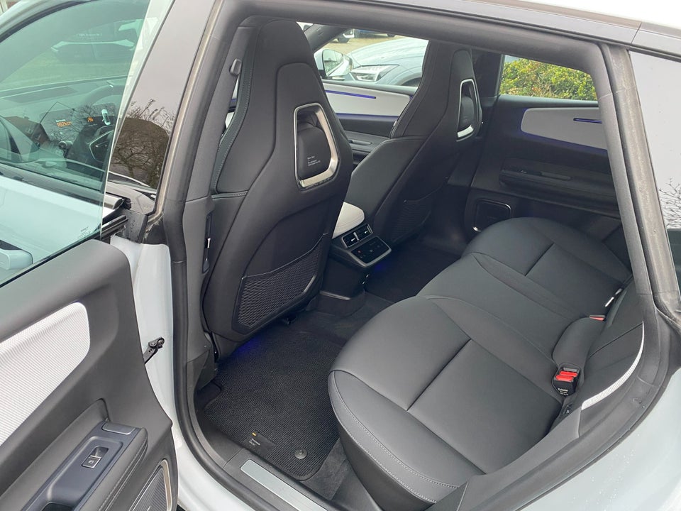 Polestar 4 Long Range AWD 5d