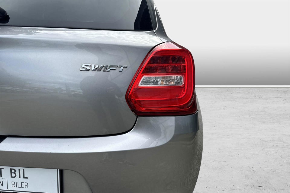 Suzuki Swift 1,2 Dualjet Exclusive CVT 5d