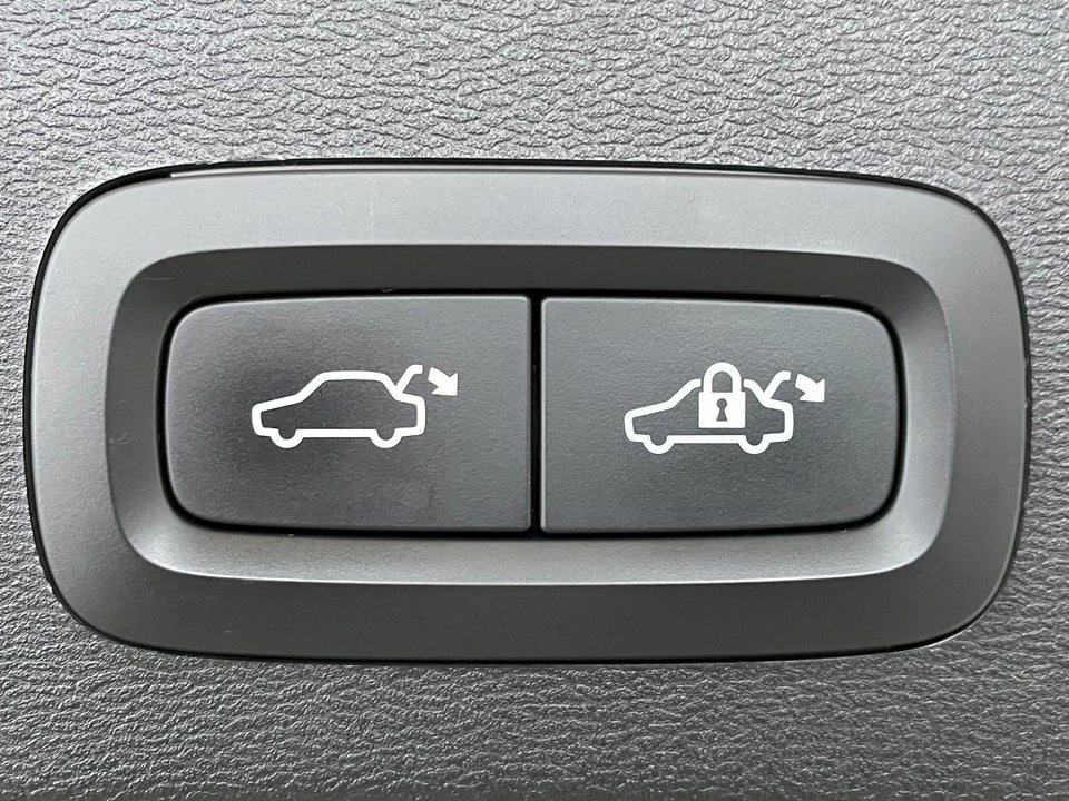 Volvo XC40 2,0 T4 190 R-Design aut. Van 5d