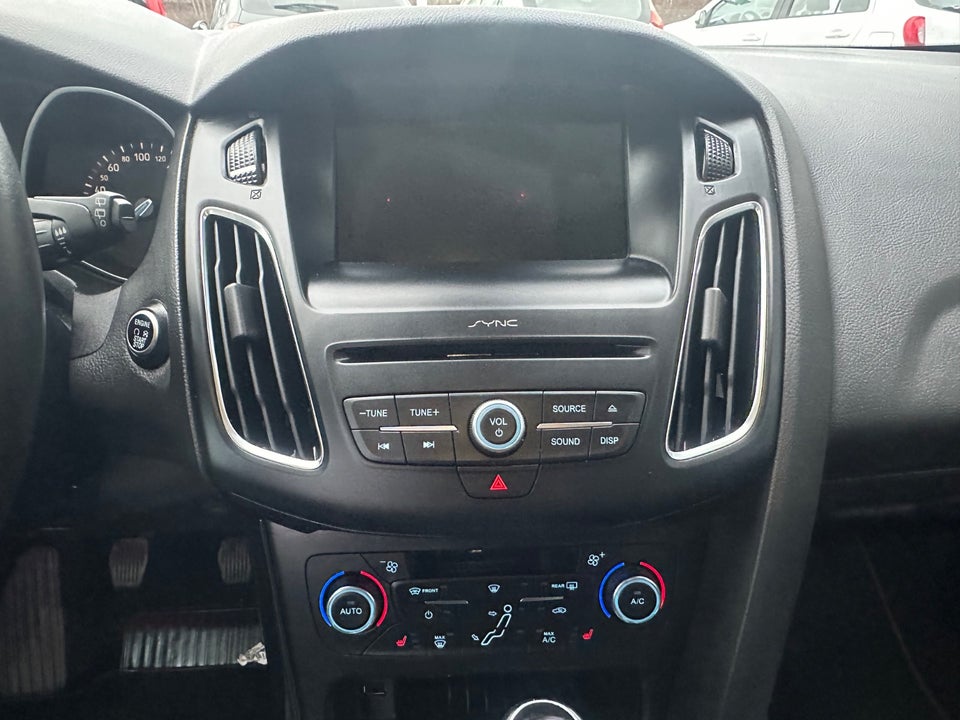 Ford Focus 1,5 SCTi 150 Titanium 5d