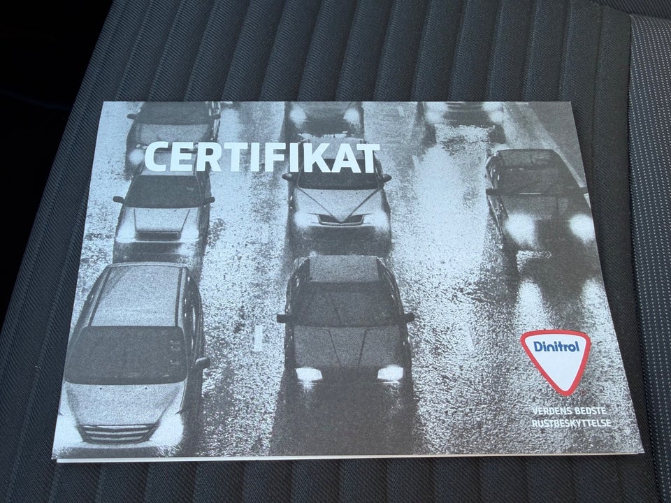 Toyota Yaris 1,5 Hybrid Flavour e-CVT 5d