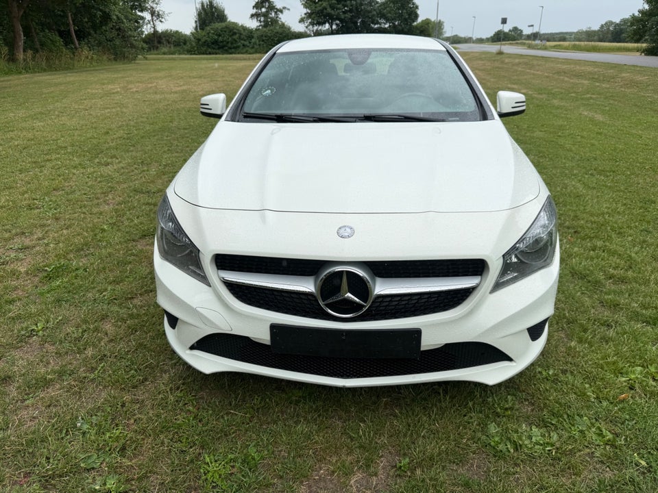 Mercedes CLA200 1,6 AMG Line Shooting Brake aut. 5d