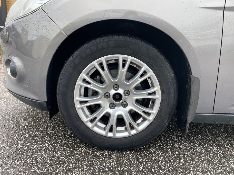 Ford Focus 1,6 Ti-VCT 105 Titanium stc. 5d