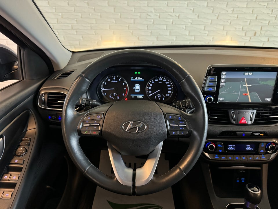 Hyundai i30 1,4 T-GDi Trend stc. DCT 5d