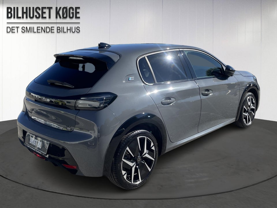 Peugeot e-208 54 GT 5d