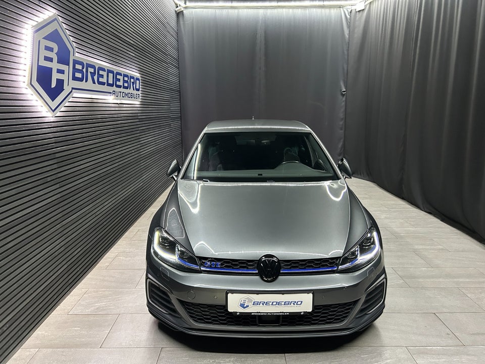 VW Golf VII 1,4 GTE DSG 5d