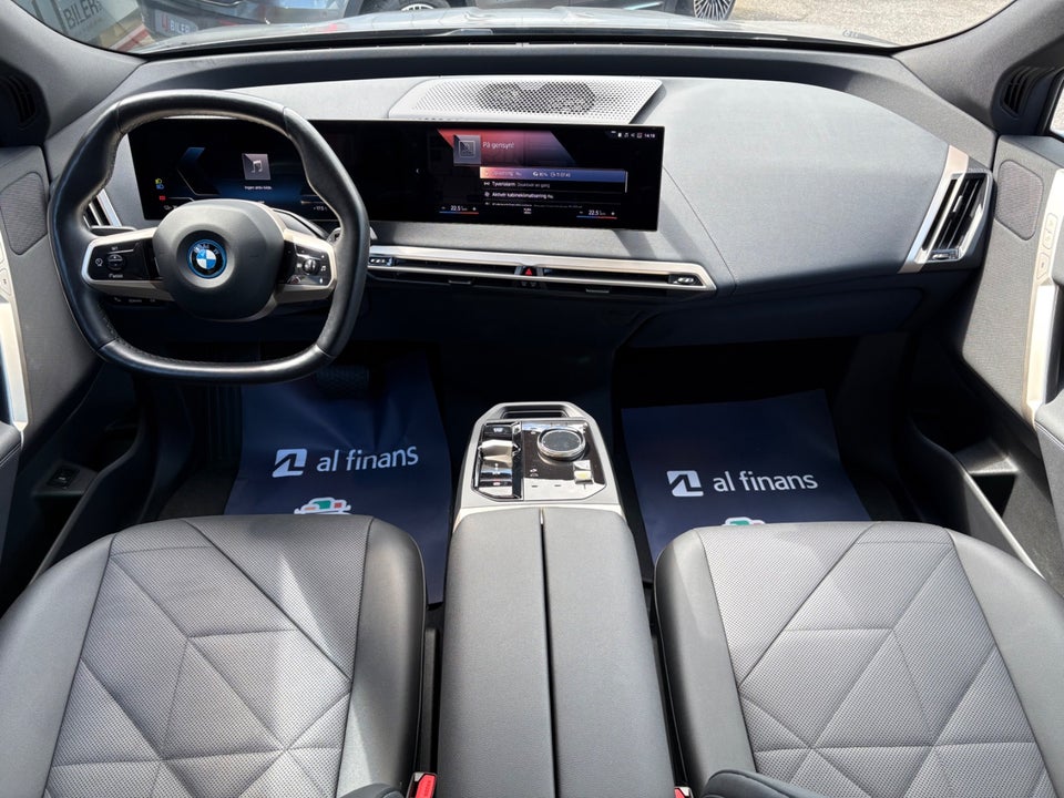 BMW iX xDrive40 Sport 5d