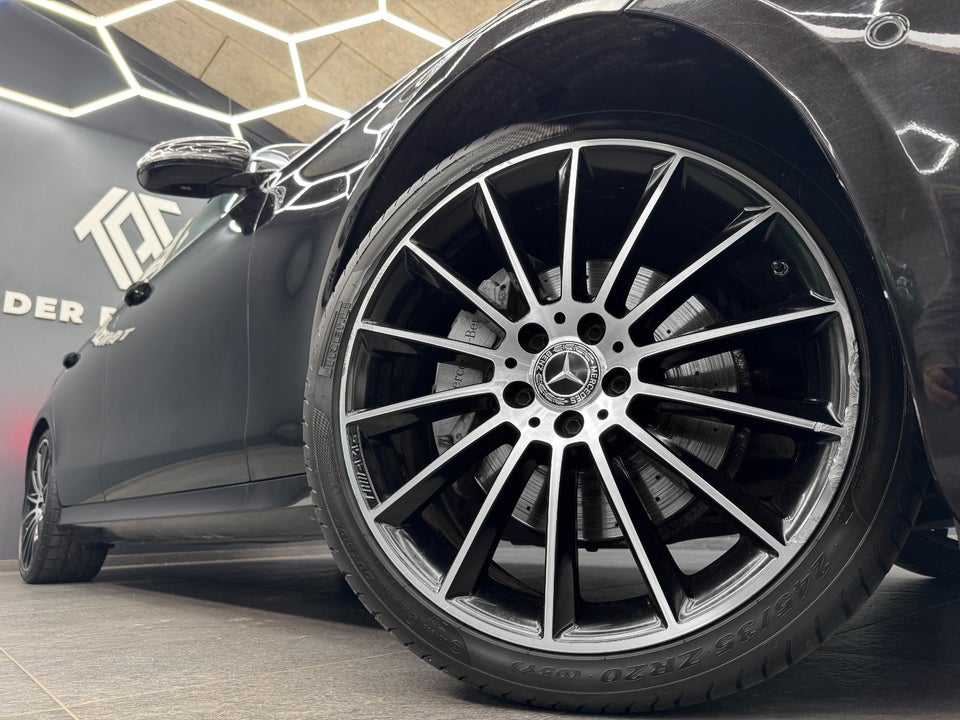 Mercedes E350 d 3,0 AMG Line stc. aut. 5d