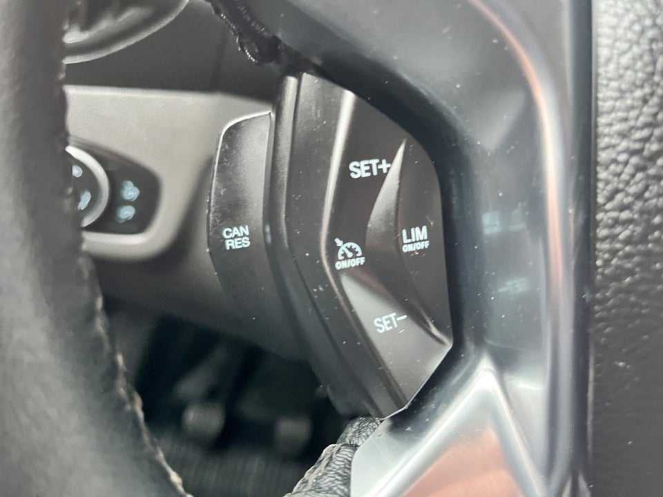 Ford Transit Connect 1,5 EcoBlue Active lang