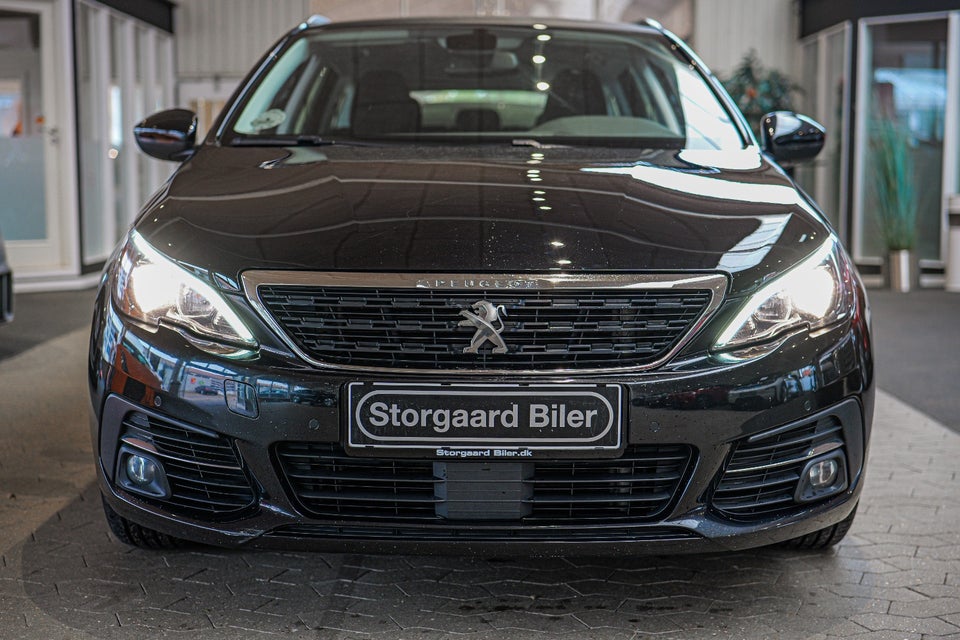 Peugeot 308 1,5 BlueHDi 130 Active SW EAT8 5d