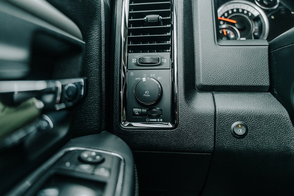 Dodge RAM 1500 5,7 V8 Sport Crew Cab aut. 4x4 4d