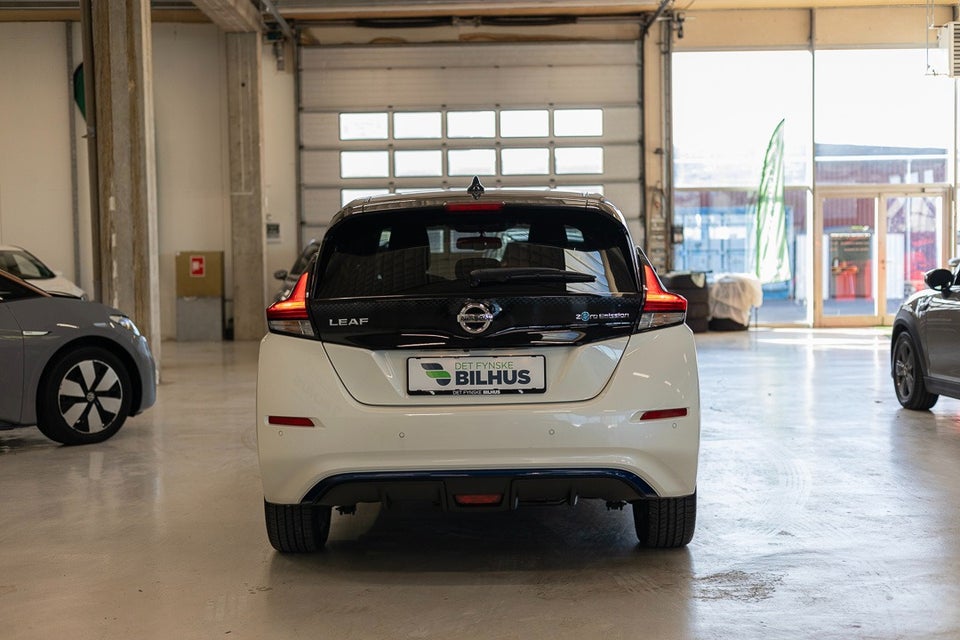 Nissan Leaf 40 N-Connecta 5d