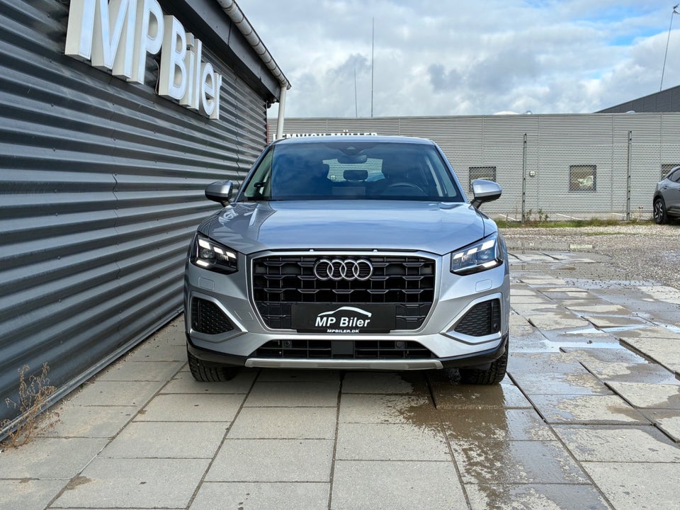 Audi Q2 35 TFSi Prestige S-tr. 5d