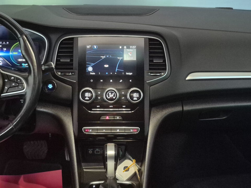Renault Megane IV 1,6 E-Tech Intens Sport Tourer 5d