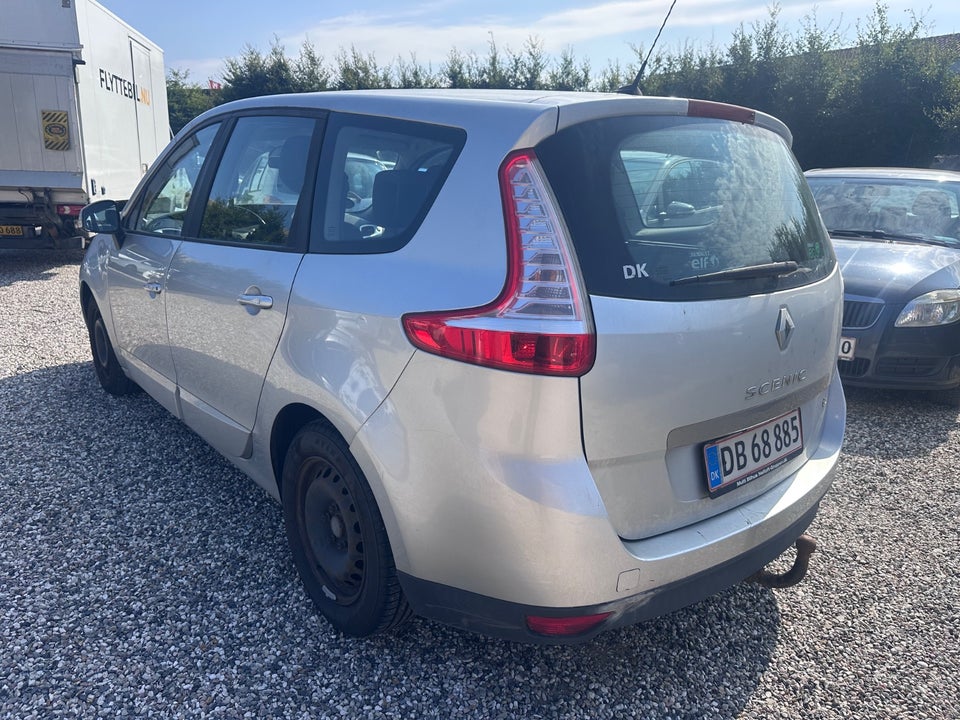 Renault Grand Scenic III 1,6 dCi 130 Dynamique 7prs 5d