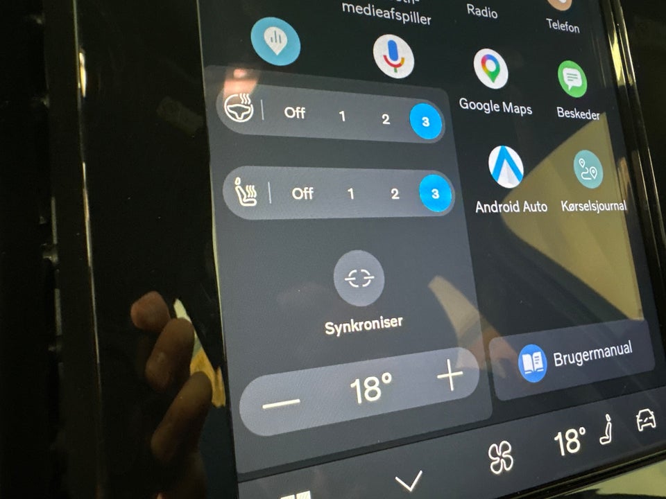 Volvo XC40 P6 ReCharge Plus 5d