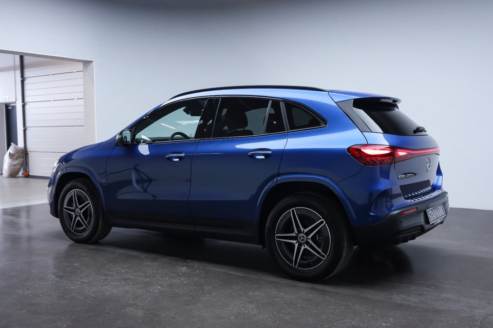 Mercedes EQA250+ AMG Advance 5d